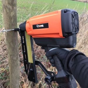 KMR Fencing Staples 40mm (2,520)